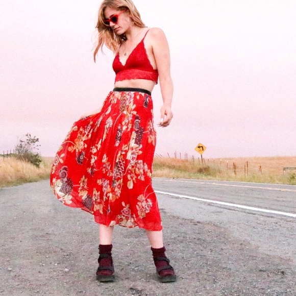 Oscar de la Renta Dresses & Skirts - Vintage Oscar de la Renta Red Floral Maxi Skirt